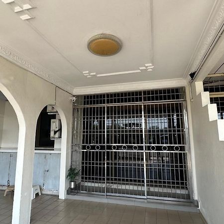 Taman Bagan Single Storey Terrace House, 9Mins To Sunway Carnival Mall, Seberang Jaya บัตเตอร์เวิร์ท ภายนอก รูปภาพ