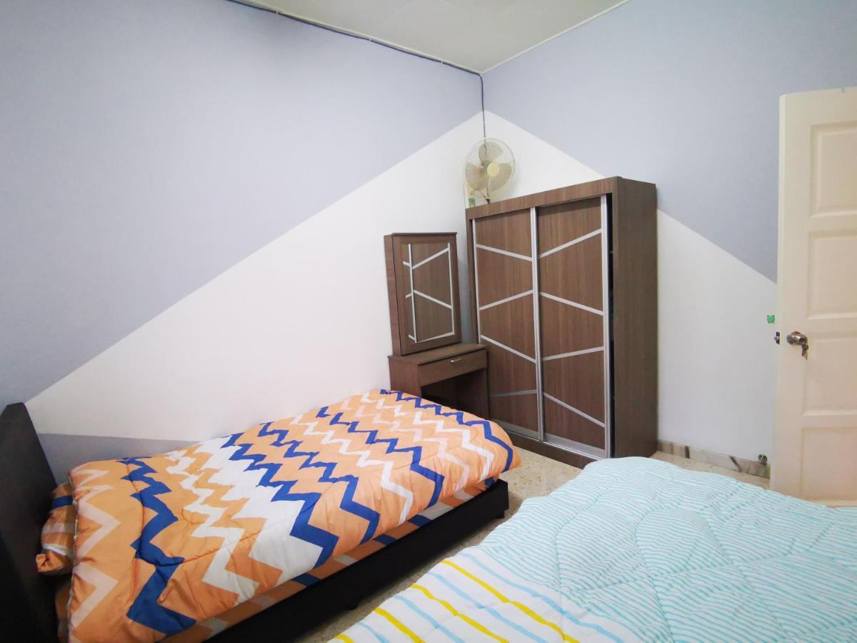 Bagan Terrace House Near To Sunway Carnival Mall, Seberang Jaya Villa บัตเตอร์เวิร์ท ภายนอก รูปภาพ